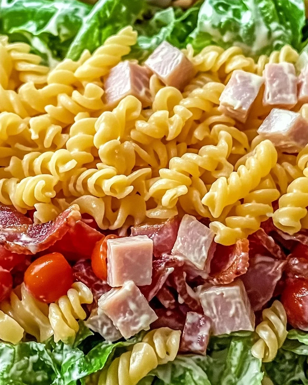 Club-Sandwich-Nudelsalat: Ein kreatives Sommergericht