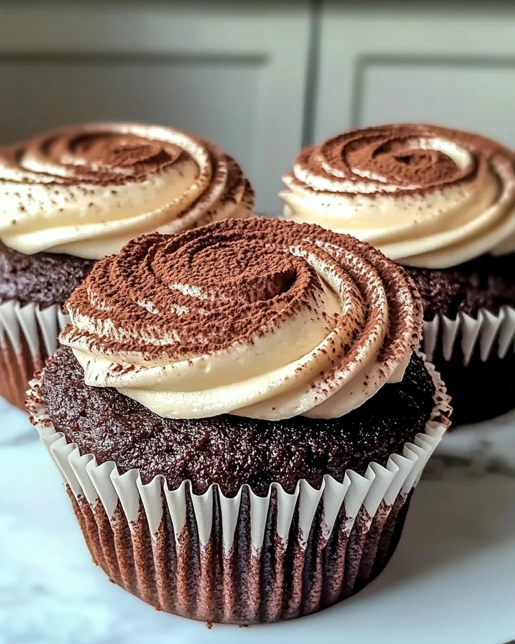 Schokoladen-Tiramisu-Cupcakes für jeden Anlass